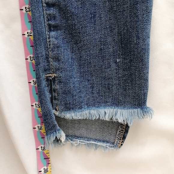 DL1961 Emma Power Leggings In Melbourne Step Fray Hem 27 - Picture 9 of 15